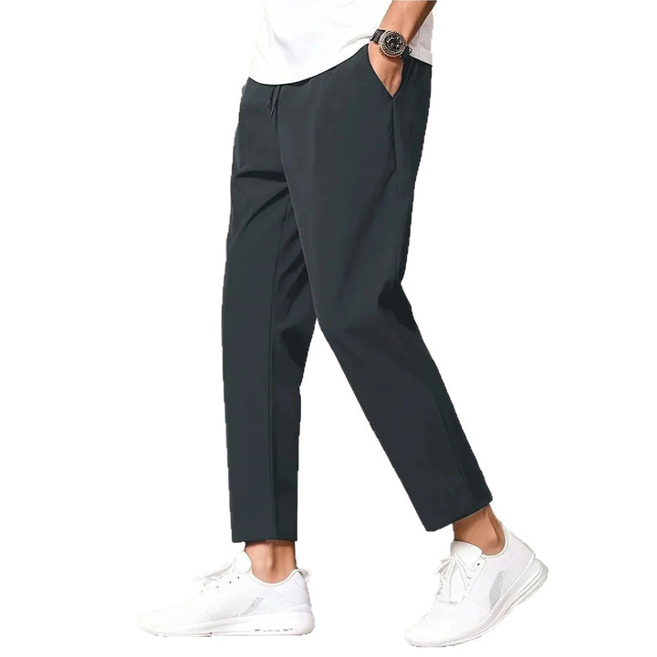 Casual trousers for men with elastic waistband and side pockets Lune London