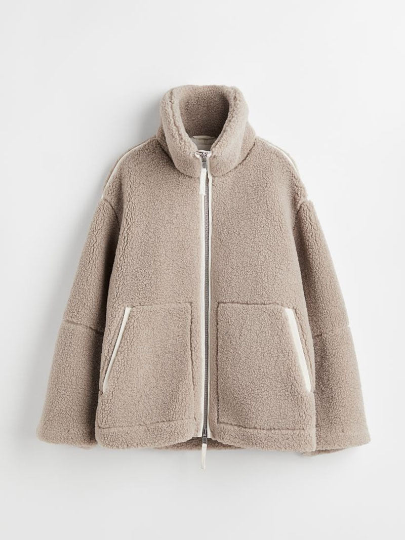Ladies cozy fleece jacket with practical patch pockets and modern high collar Lune London