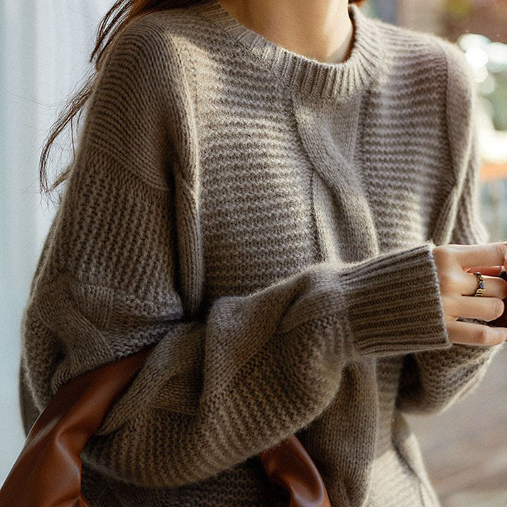 Chunky knit sweater for women with structured design and wide sleeves Lune London