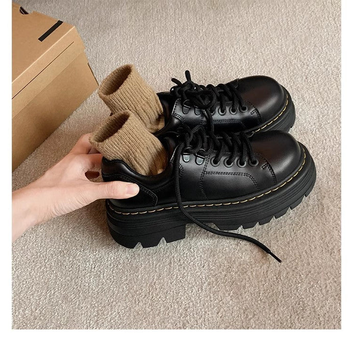 Women's Chunky Lace-Up Shoes with Non-Slip Tread Sole and Stylish Design Lune London