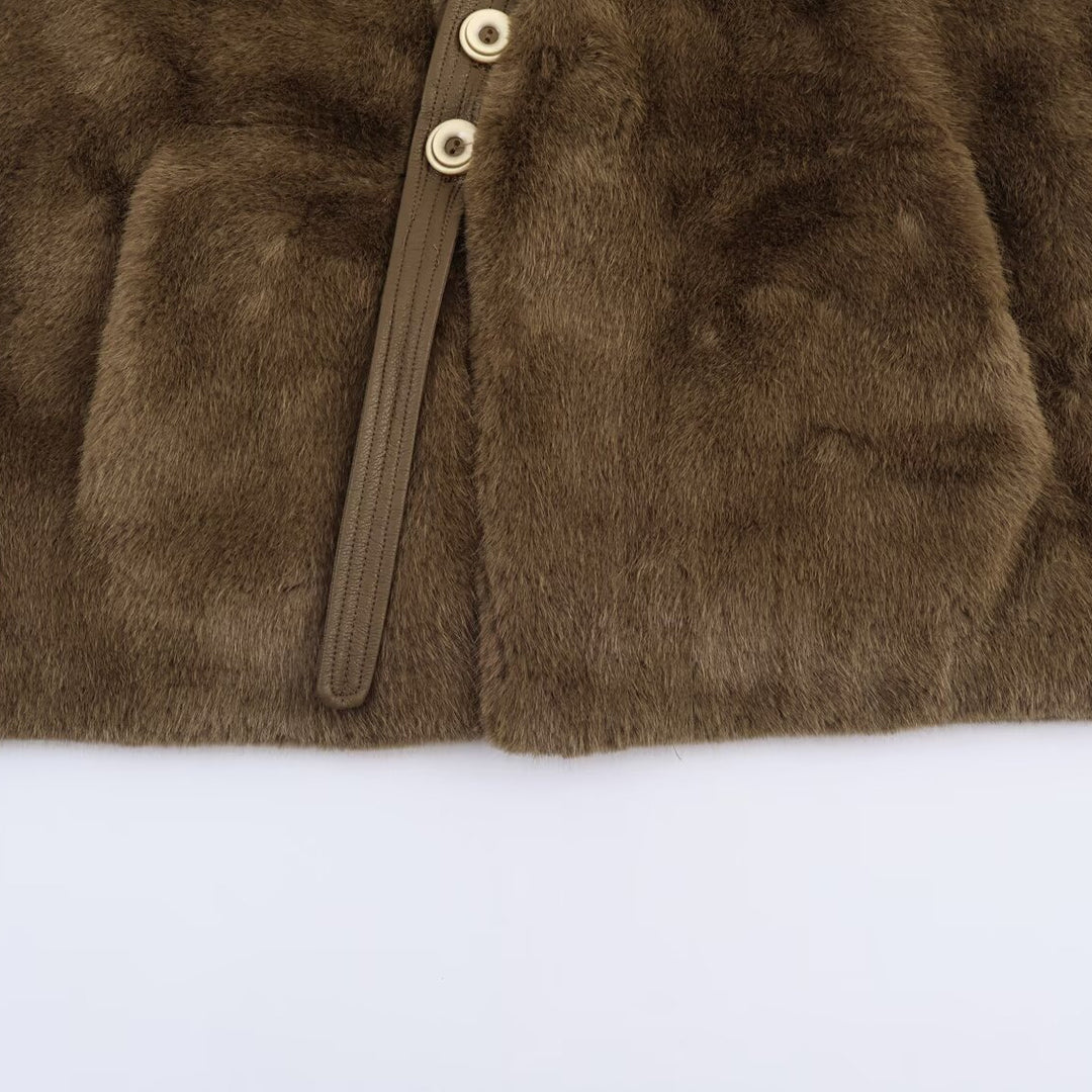 Soft flannel jacket for women with button closure and side pockets Lune London