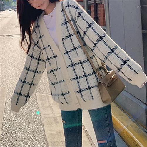 Women plaid cardigan comfortable with relaxed fit and applied pockets Lune London