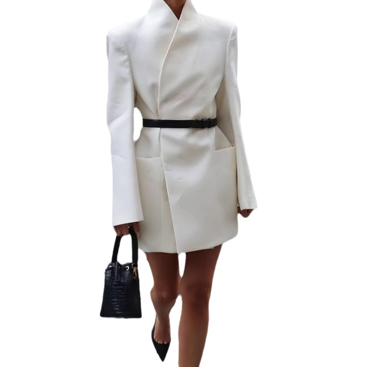 Ladies Elegant and modern blazer jacket Lune London