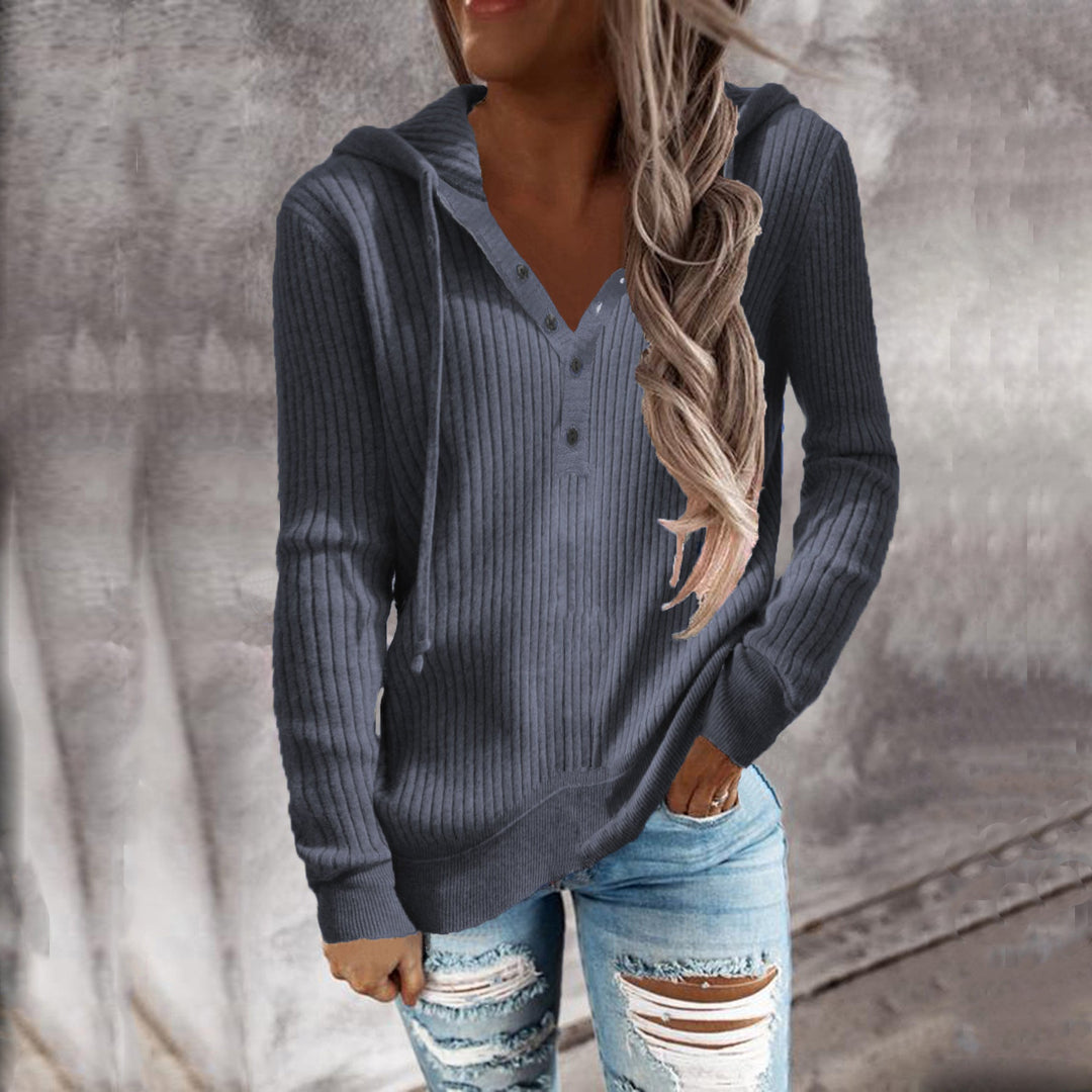 Women's hoodie with textured ribbed pattern and buttoned neckline Lune London