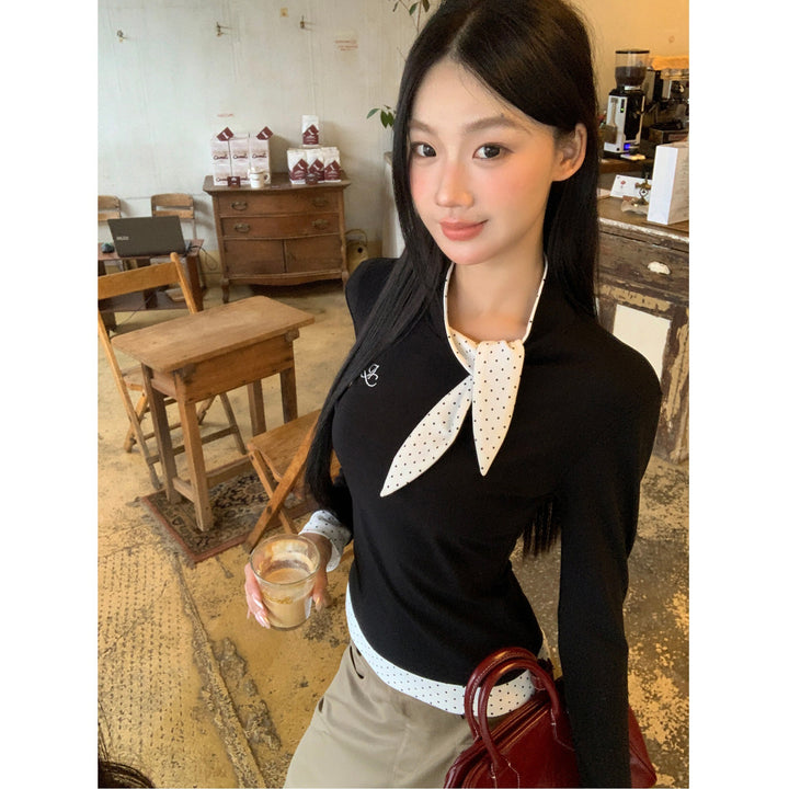 Women's long sleeve shirt with elegant collar and patterned under collar Chic & Stil