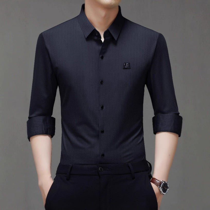 Elegant shirt for men with a textured design and modern accents Lune London