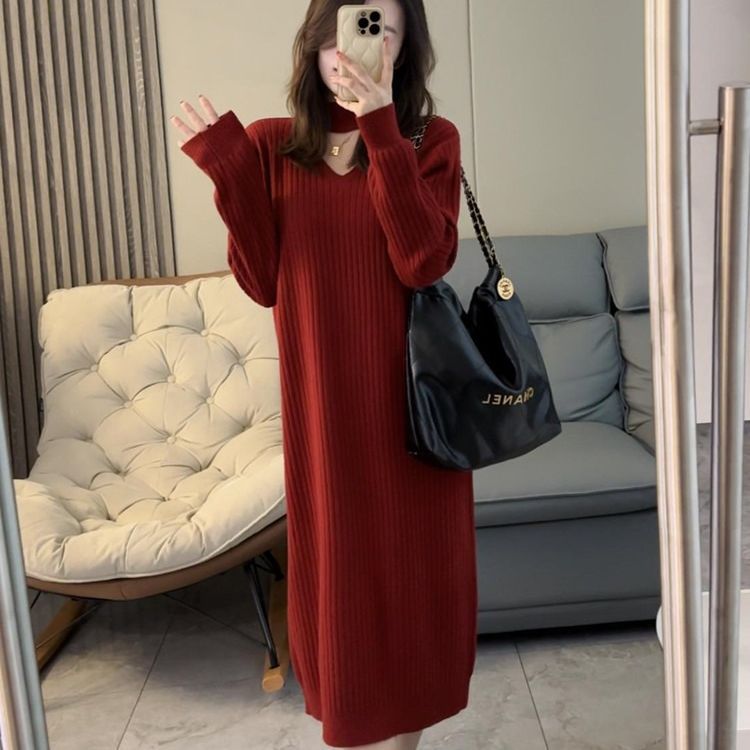 Robe tricotée pour femme avec décolleté en V profond et design en côtes élégant Chic & Stil