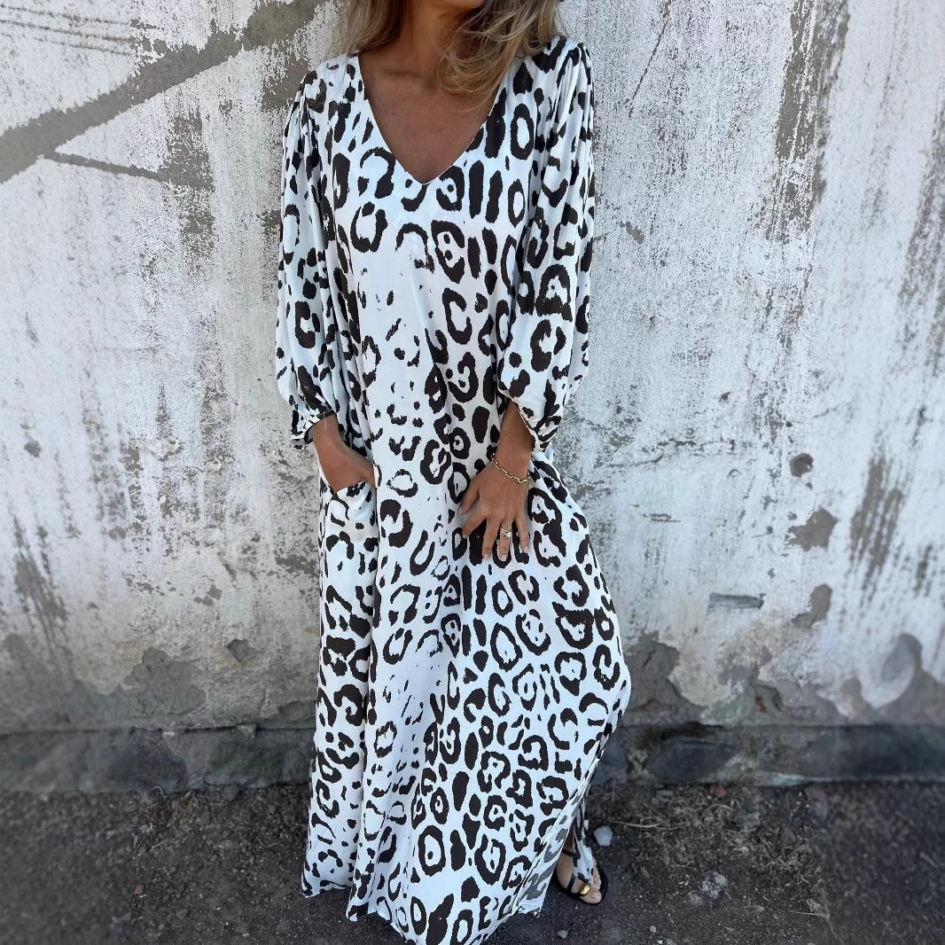 Maxi dress for women with an exclusive leopard pattern and practical side pockets Lune London