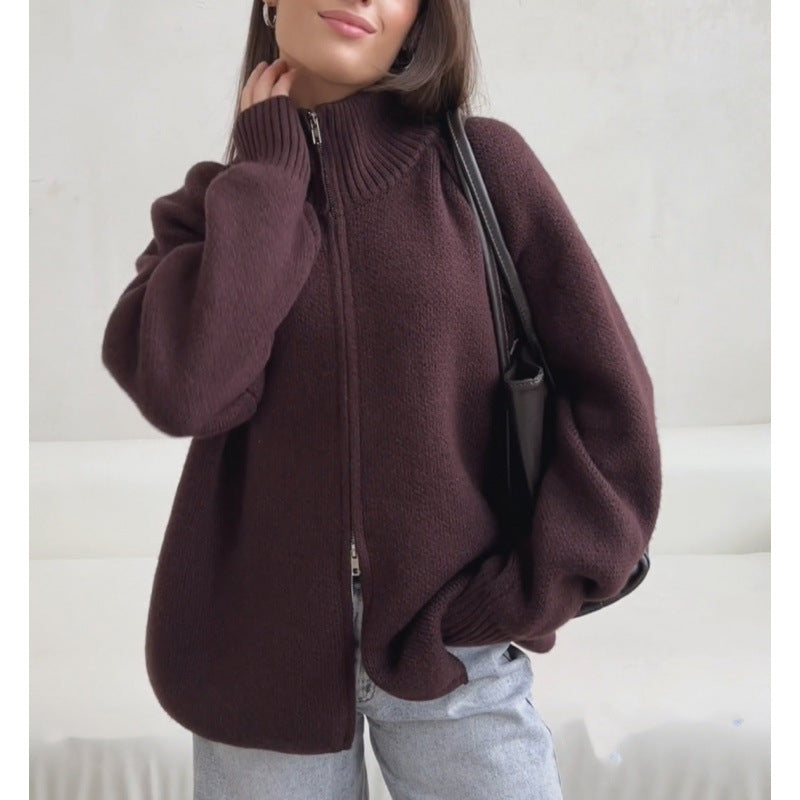 Cardigan pour femmes avec col monté et fermeture éclair Chic & Stil