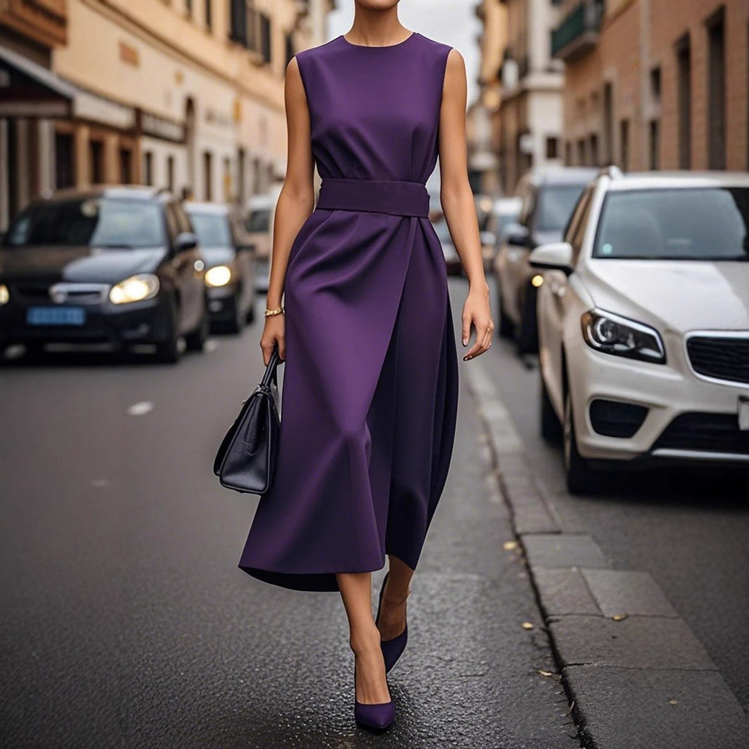 Maxi dress for women with an elegant draped design and a slim waist Lune London