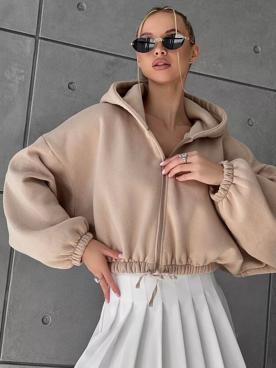 Ladies cropped hoodie with voluminous sleeves Lune London