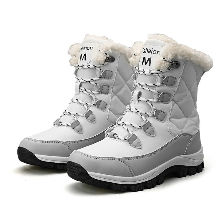 Winter boots for women with insulating lining and non-slip sole Lune London
