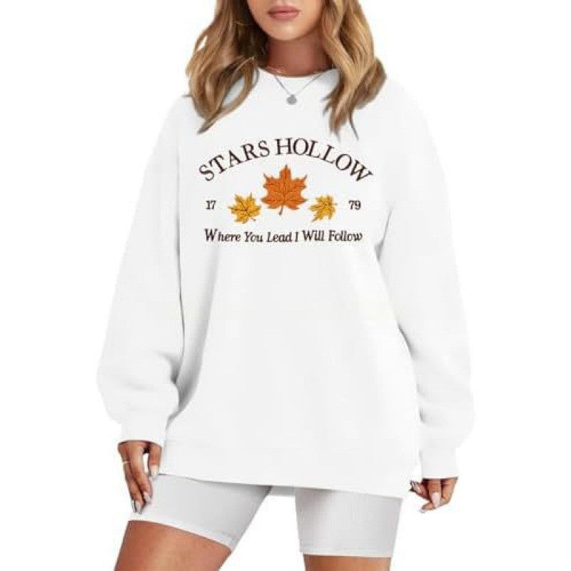 Sweat-shirt pour femmes avec une coupe décontractée et un motif automnal décoratif Chic & Stil