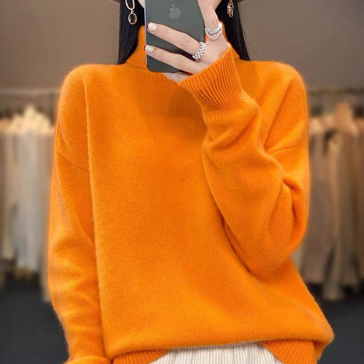 Casual turtleneck pullover for women in fine knit Lune London