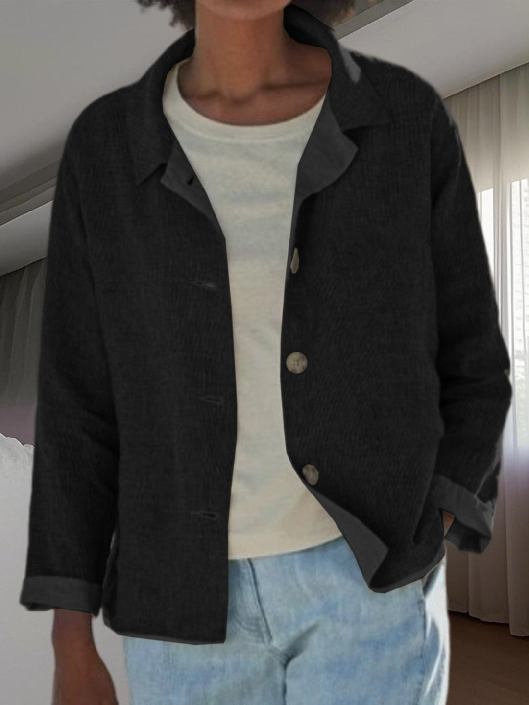 Ladies lightweight and casual cotton jacket with buttoned details Lune London