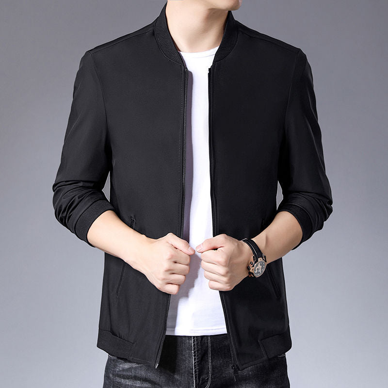 Trendy plaid jacket for men with a casual fit and practical zippered pockets Lune London