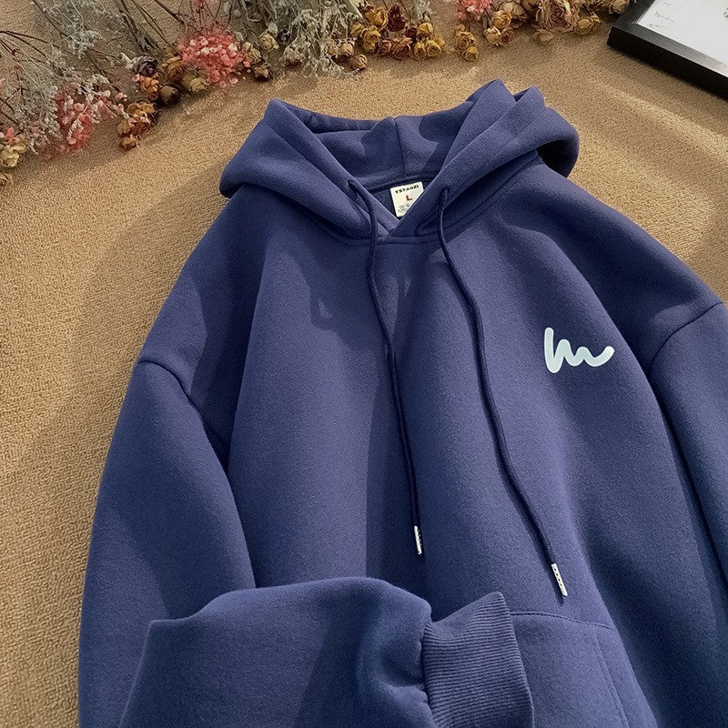 Women's hoodie with a casual oversized cut and high-quality microfiber material Chic & Stil