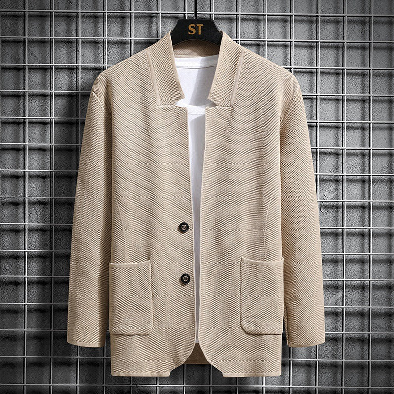 Women elegant jacket with structured design and practical pockets Lune London