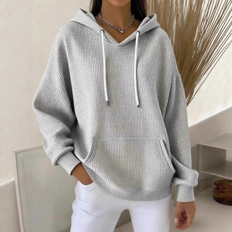 Hoodie de loisirs pour femmes en matériau texturé Chic & Stil
