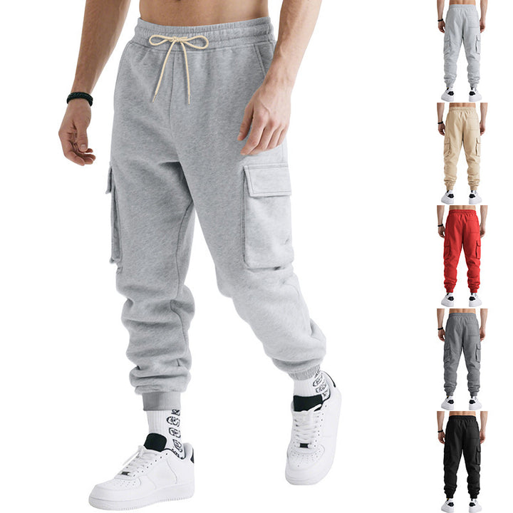 Men's cargo joggers with practical design and breathable material properties Chic and style