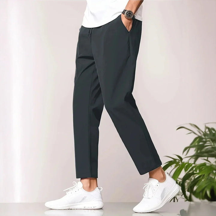 Casual trousers for men with elastic waistband and side pockets Lune London