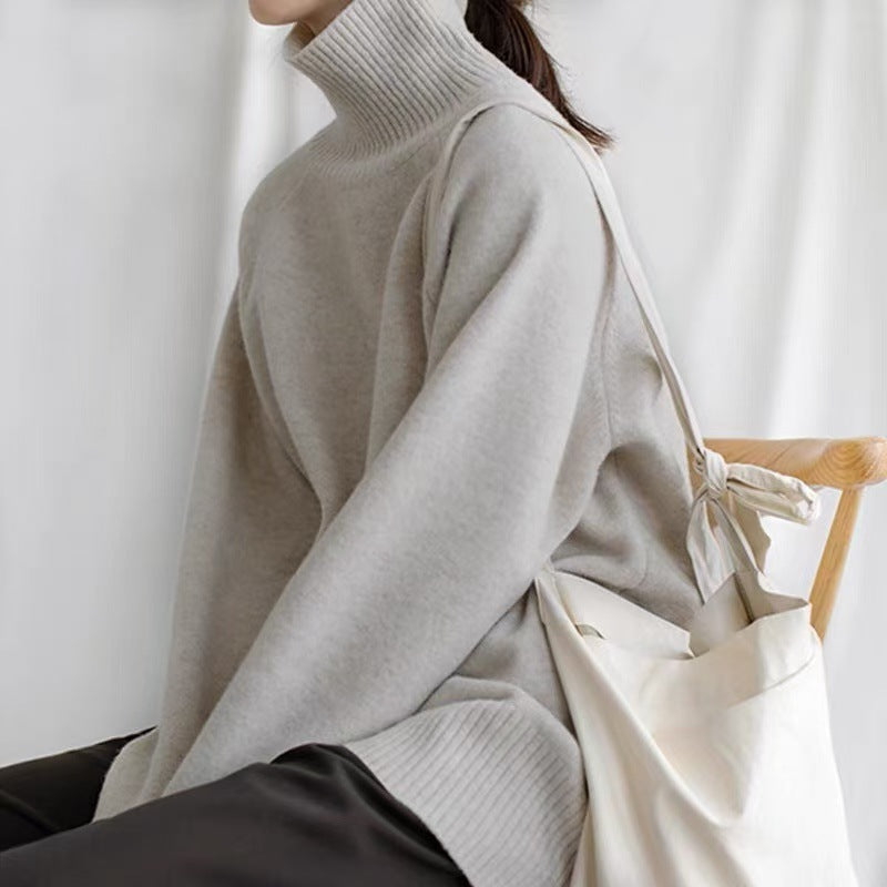 Women's Oversized Turtleneck Sweater with Ribbed Texture Lune London