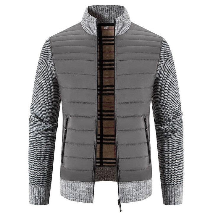 Quilted jacket for men with modern knit sleeves and a high collar Lune London