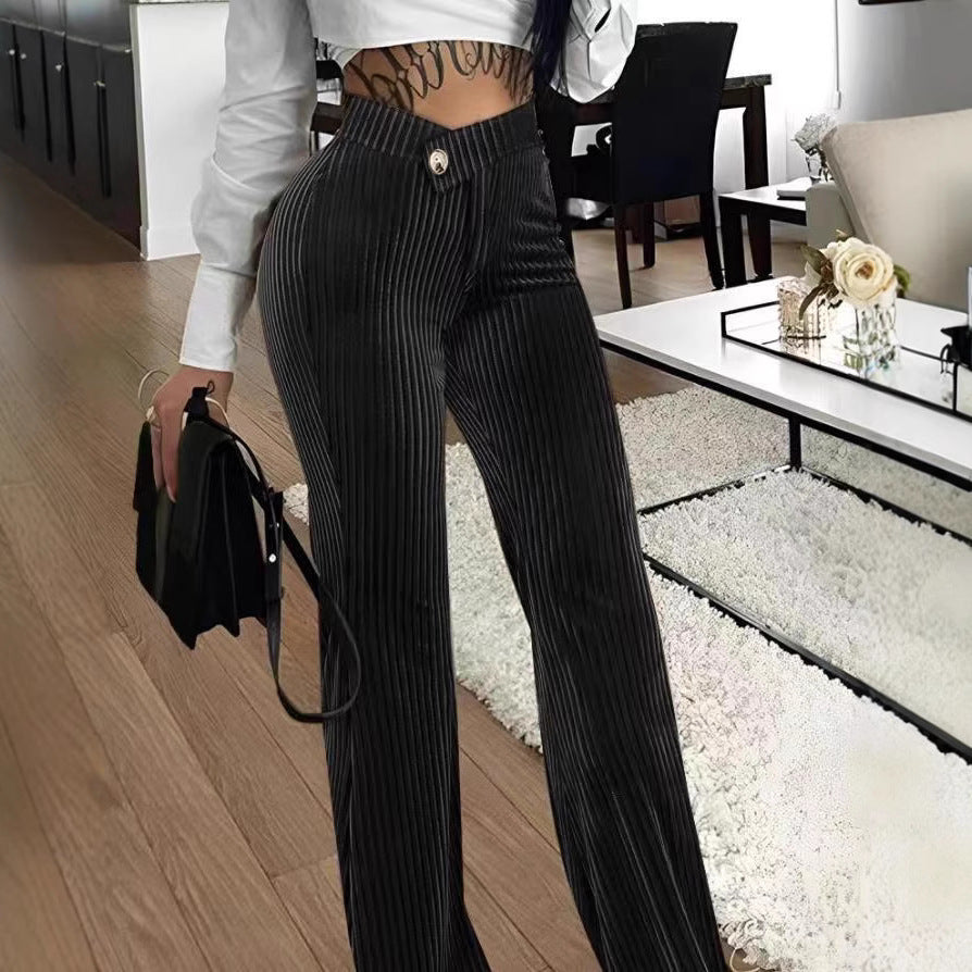 Ladies Elegant Pleated Pants with Button Details Lune London