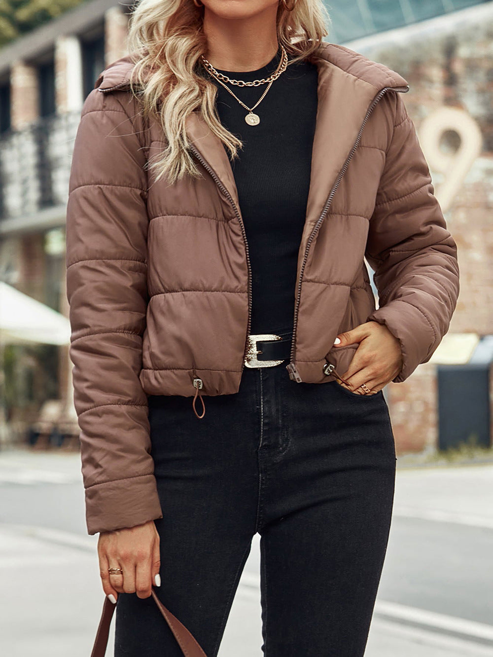 Casual quilted jacket for women with adjustable waist and hood Chic and Style