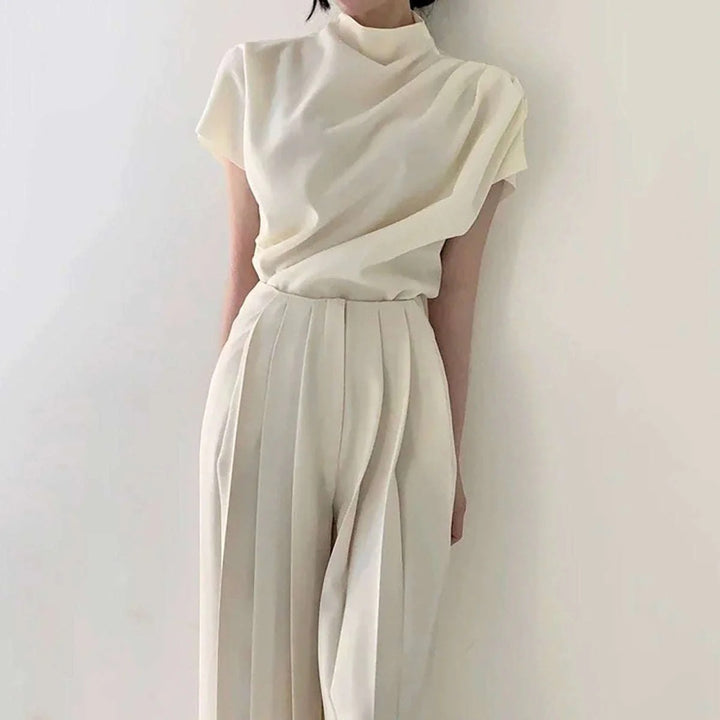Ladies Elegant Jumpsuit with Wide Leg and Chic Fitted Cut and Style