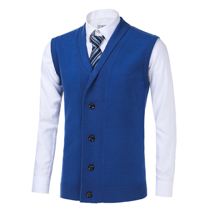 Elegant knitted vests for men with a V-neck and practical buttons Lune London