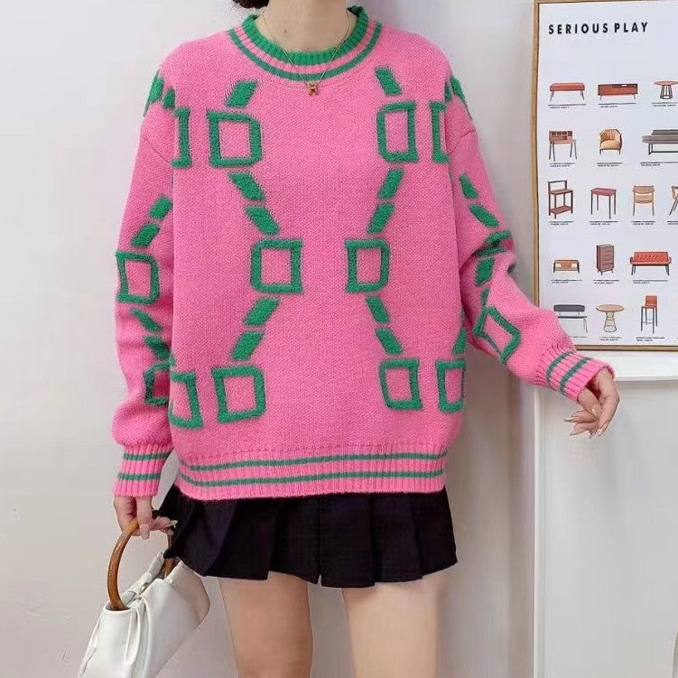 Fashion women's sweater with creative pattern and relaxed fit Lune London
