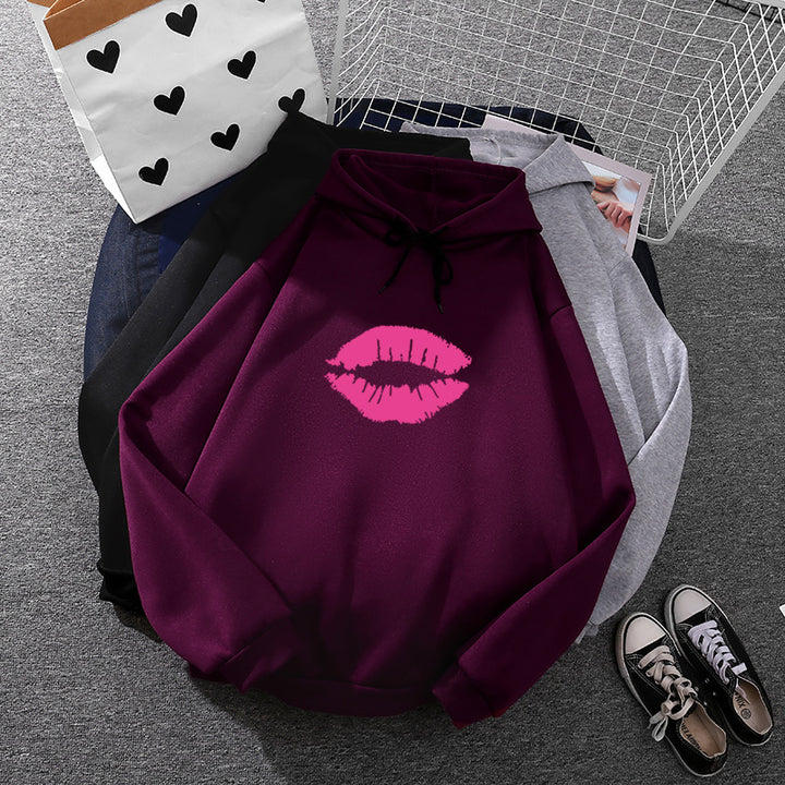 Women's hoodie with striking lip motif Chic & Stil