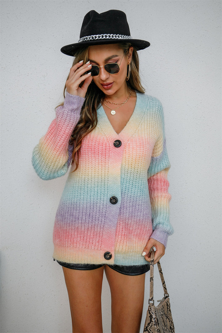 Cardigan décontracté pour femme avec un dégradé de couleurs saisissant et des détails de boutons Chic & Stil