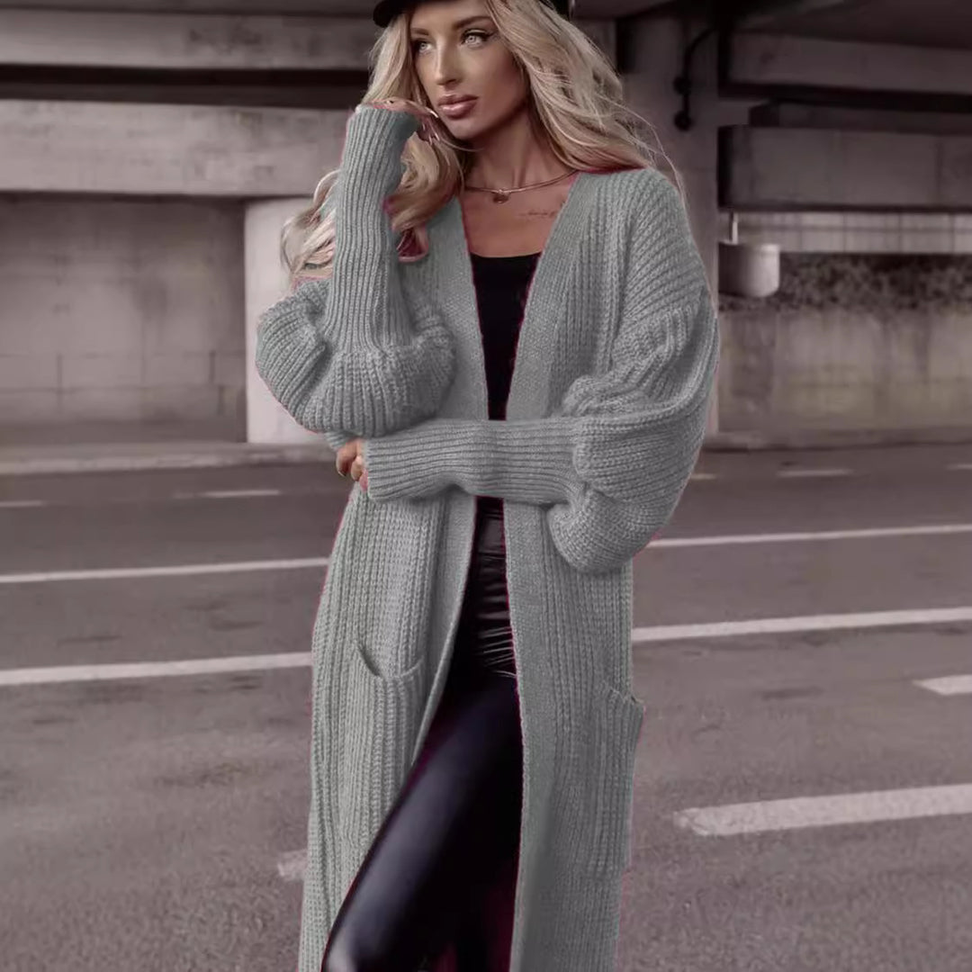 Oversized casual knit coat for women with practical pockets Lune London
