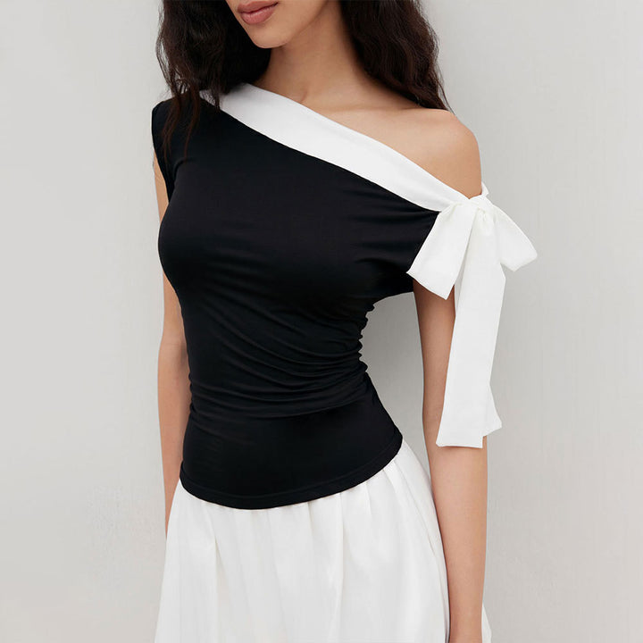 Haut femme avec design épaules dénudées et fermeture nœud ludique Chic & Stil