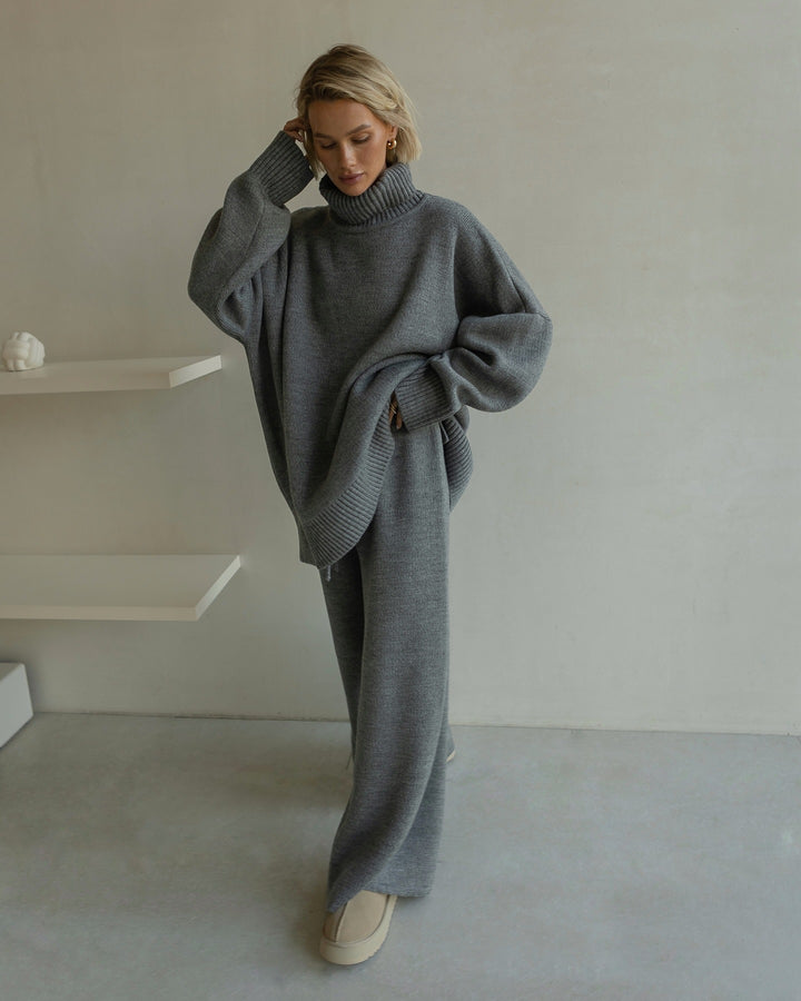 Oversized comfortable sweater for women with high collar Lune London