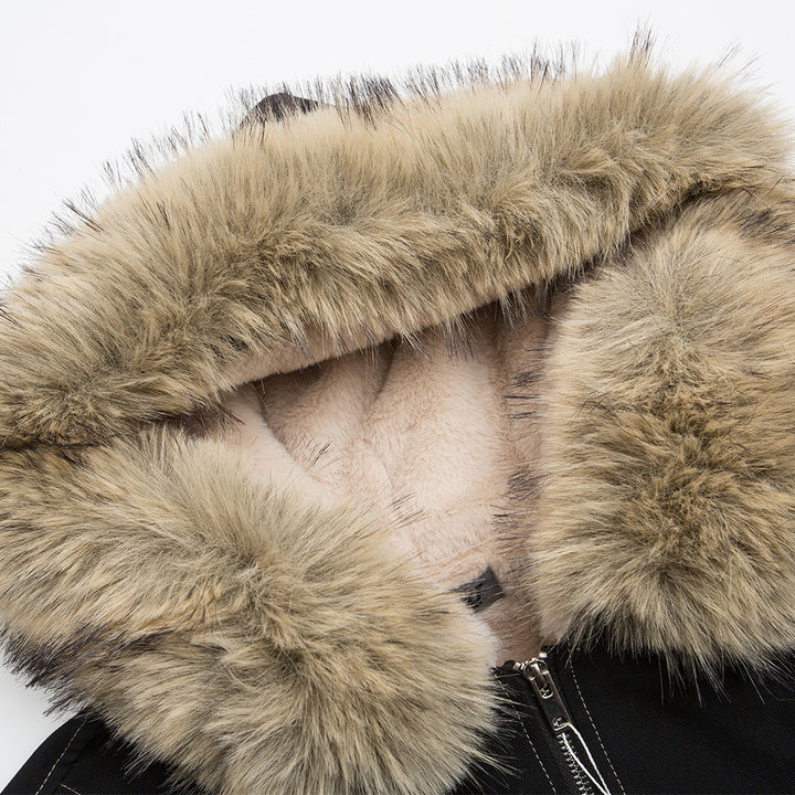 Fashionable winter coat for ladies with cozy fur collar Lune London