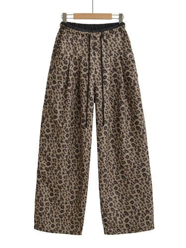 Trendy leopard wide-leg pants for women with elastic waistband and tie belt Lune London