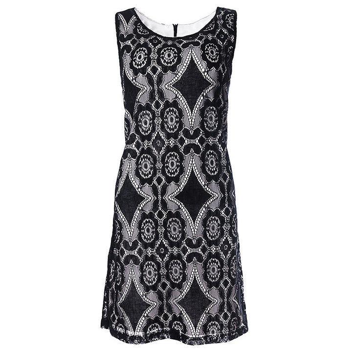 Lace dress for women with floral patterns and keyhole neckline Lune London