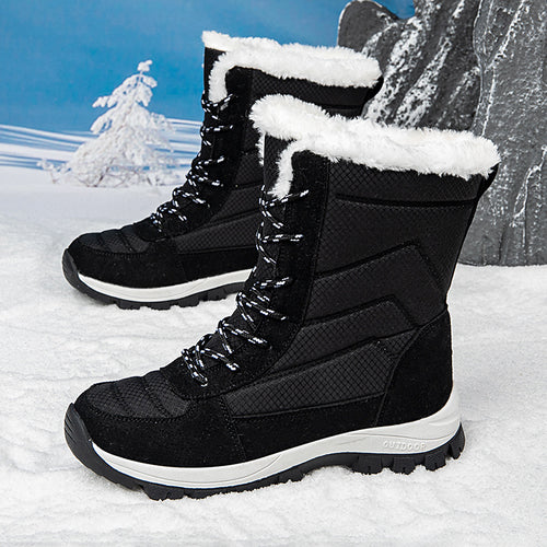Women's winter boots with non-slip sole and insulated inner lining Lune London