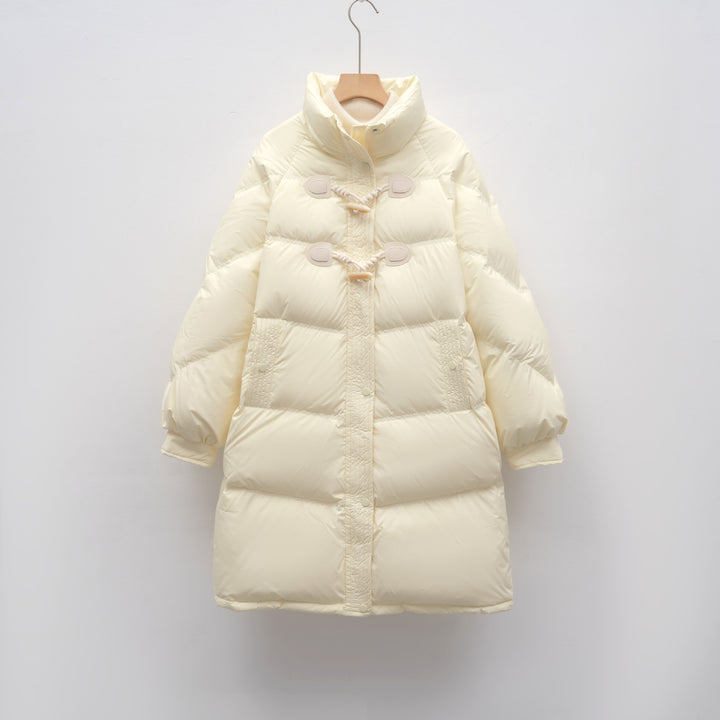 Elegant long coat for women with integrated buttons and a voluminous cut Lune London