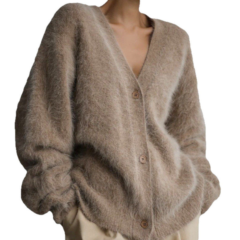 Chunky cardigan for women with V-neck and oversized fit Lune London