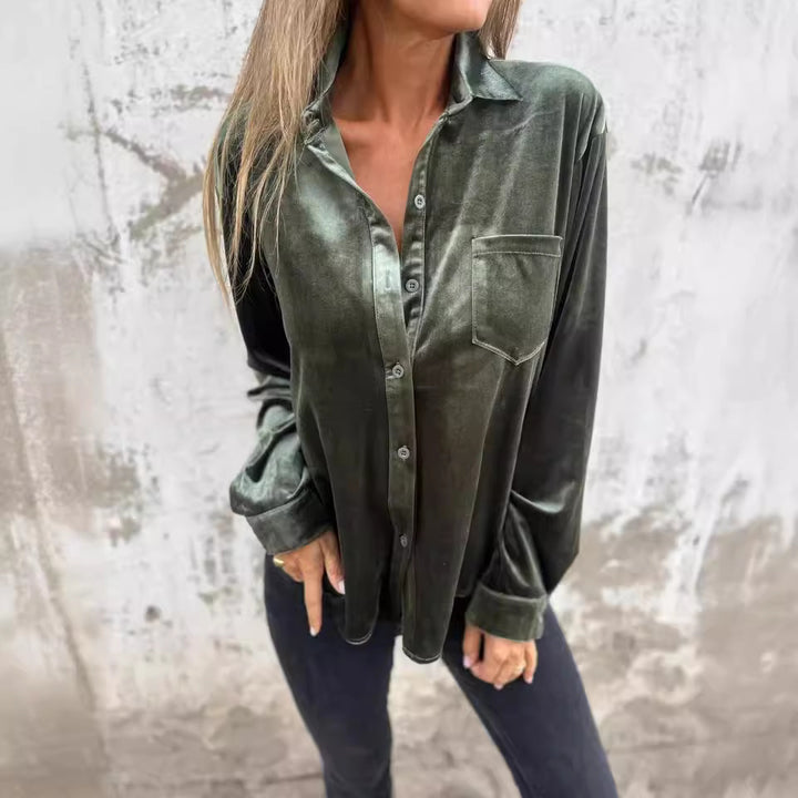 Women Elegant and Luxurious Velvet Blouse with Pockets Lune London