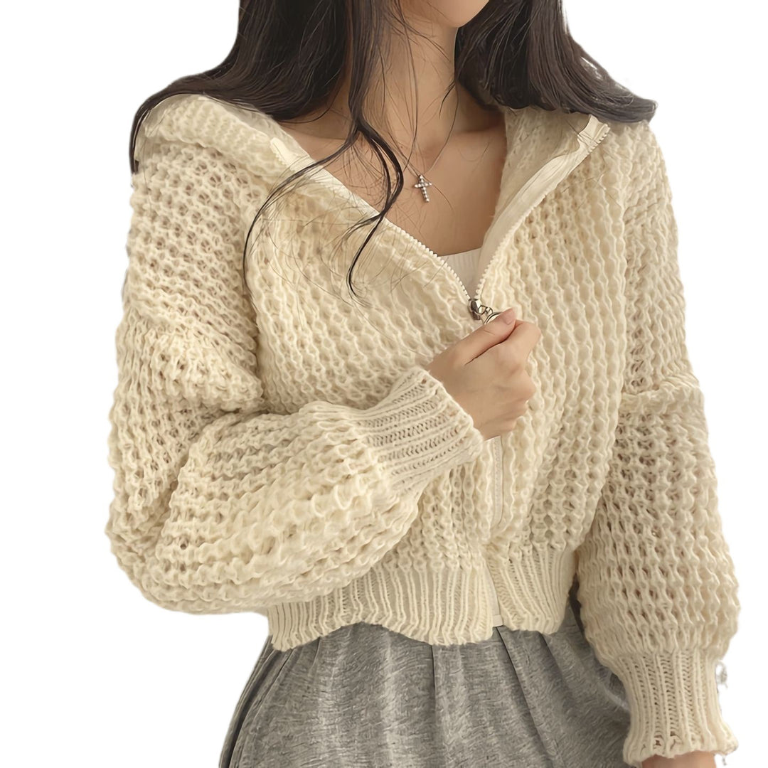 Ladies comfortable cardigan with sporty zipper closure and cozy material Lune London