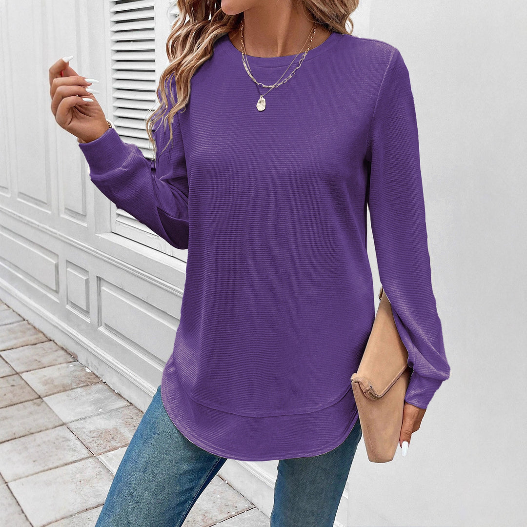 Casual long sleeve T-shirt for women with textured design Lune London