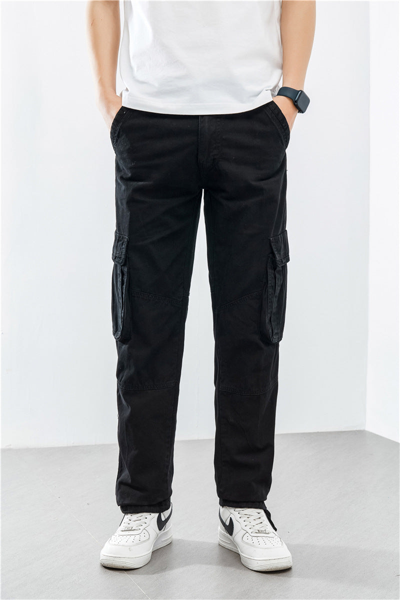 Men's cargo pants with practical pockets and modern fit Lune London