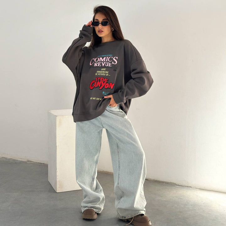 Oversized sweatshirt for women with striking graphic print Lune London