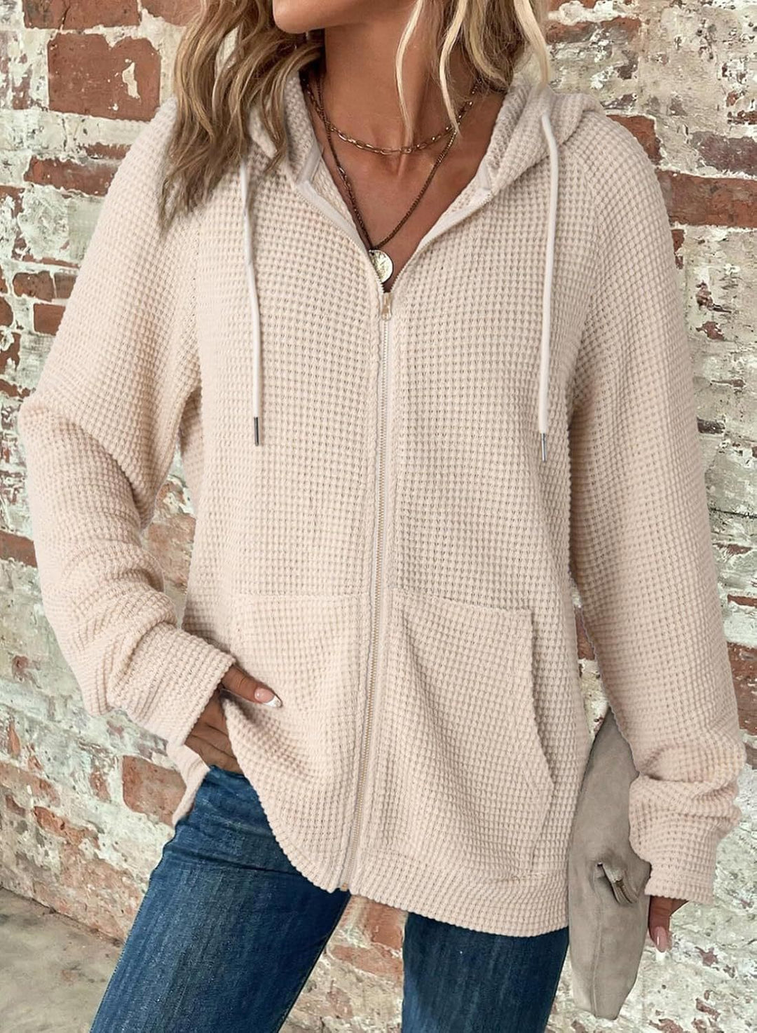 Lune London women's hoodie with embossed pockets