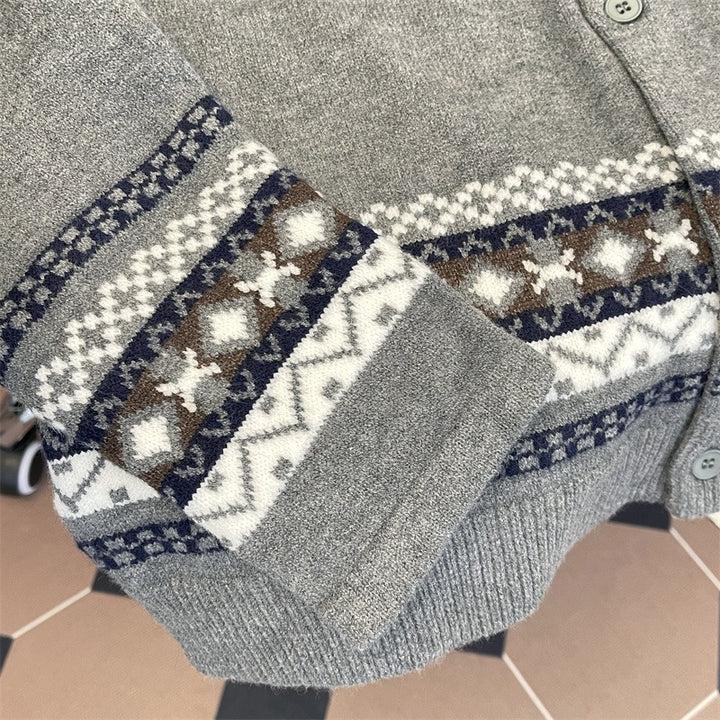 Women cardigan with elegant collar and trendy pattern Lune London